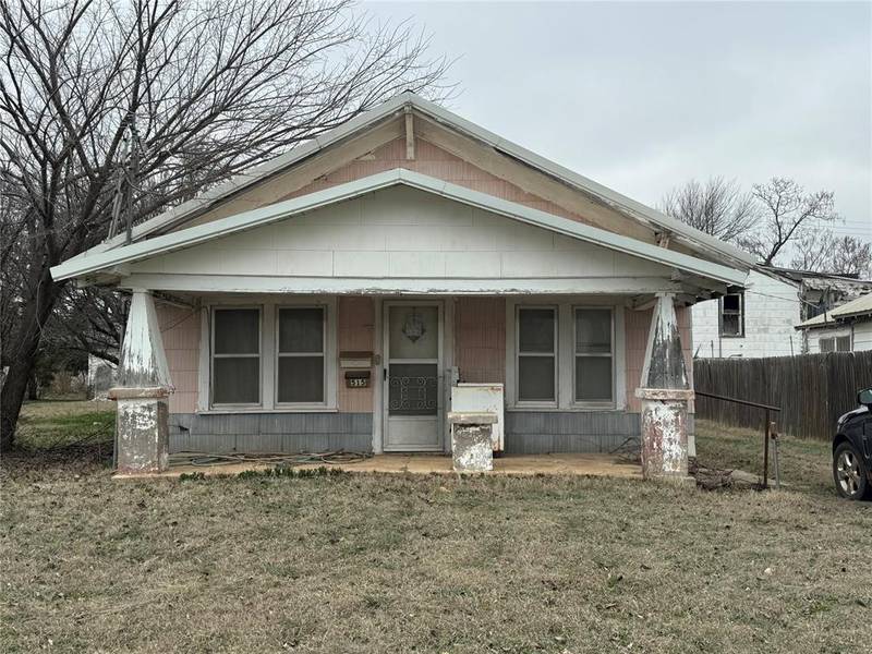 515 N Burford Avenue, Watonga, OK 73772