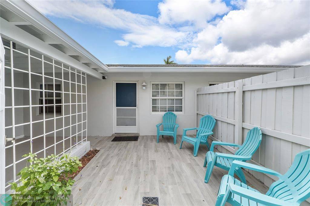 Delray Beach, FL 33483,806 - 808 Bamboo Ln