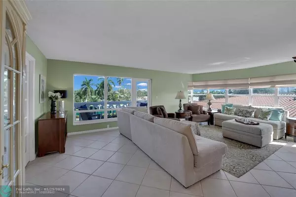 Fort Lauderdale, FL 33308,2500 NE 48th Ln  #302