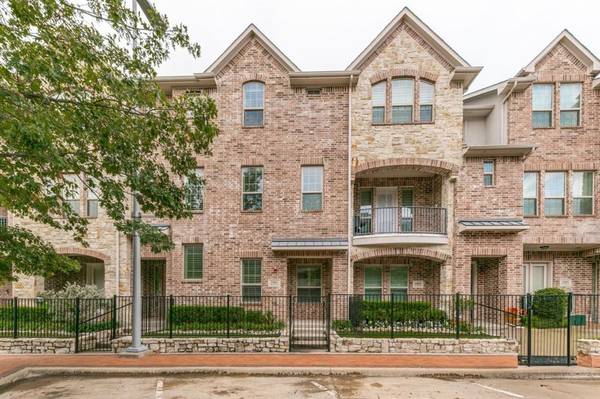 15851 Spectrum Drive, Addison, TX 75001