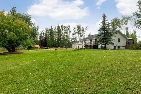 Saprae Creek, AB T9H 5B4,110 Community LN