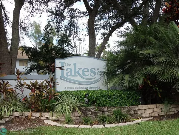 2709 S Oakland Forest Dr  #101, Oakland Park, FL 33309