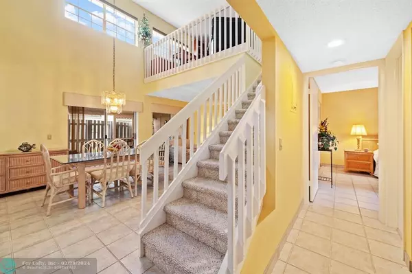 Weston, FL 33326,1552 Springside Dr