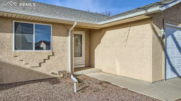 Pueblo West, CO 81007,949 S Harmony LN #951