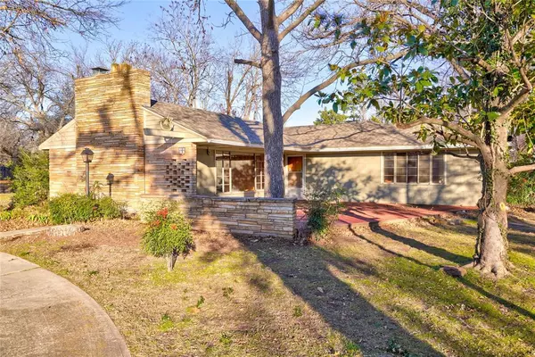 1711 S Pickard Avenue, Norman, OK 73071