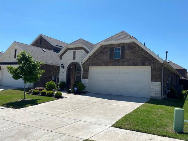 2727 Pease Drive, Forney, TX 75126