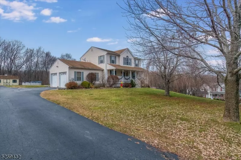 33 Mountain View Dr, Wantage Twp., NJ 07461