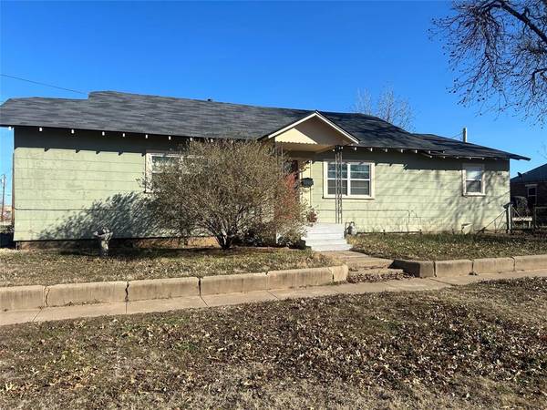 1501 Lexington, Vernon, TX 76384