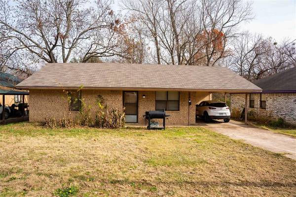 744 NE 12th Street, Paris, TX 75460