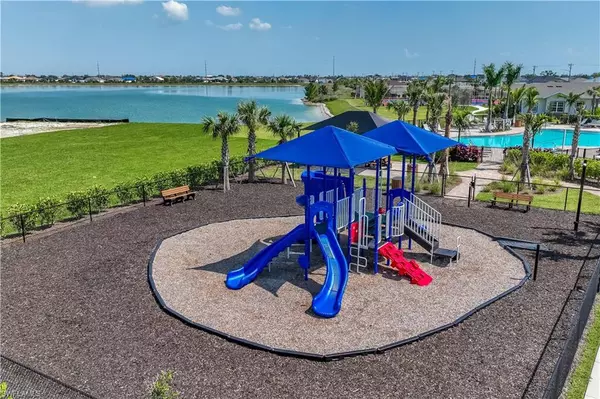 Cape Coral, FL 33993,316 Spring Hill Lake LOOP