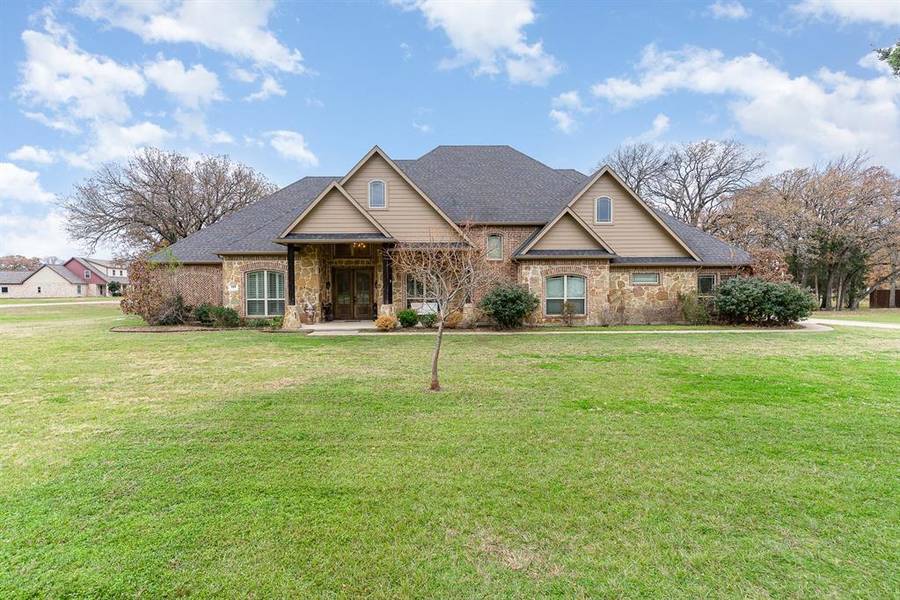 325 Lanier Road, Combine, TX 75159