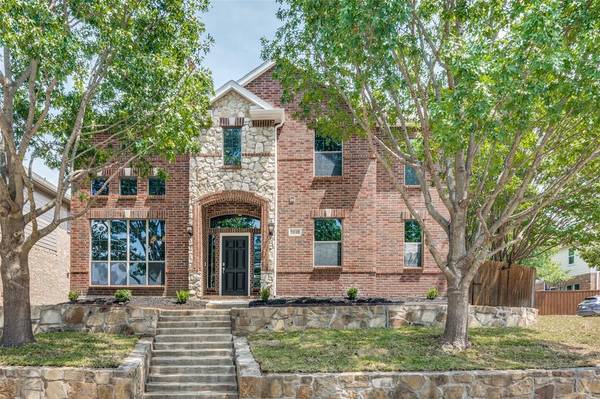 2040 Whitney Bay Drive, Rockwall, TX 75087