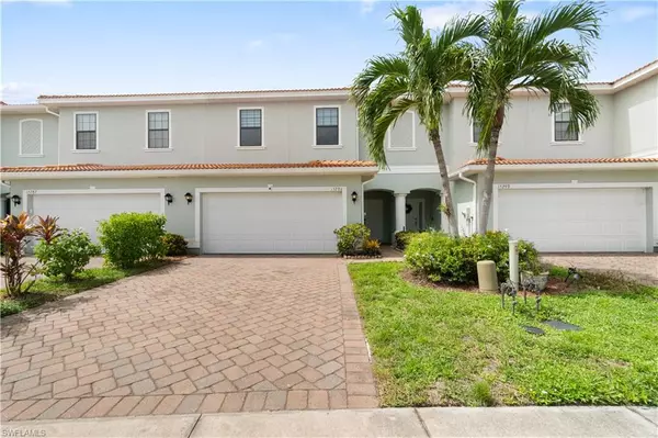 Naples, FL 34119,15286 Summit Place CIR 175