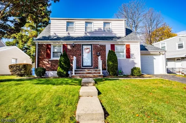 416 Brookside Dr, Roselle Boro, NJ 07203