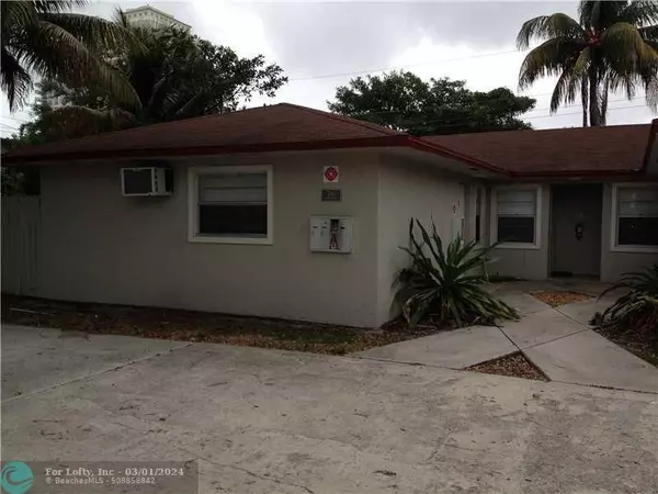 Fort Lauderdale, FL 33312,740 SW 2 ST  #1-4