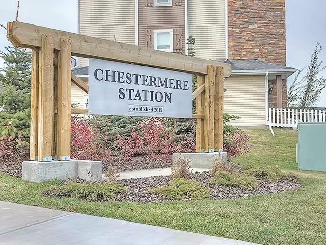 Chestermere, AB T1X 0P6,300 Marina DR #150