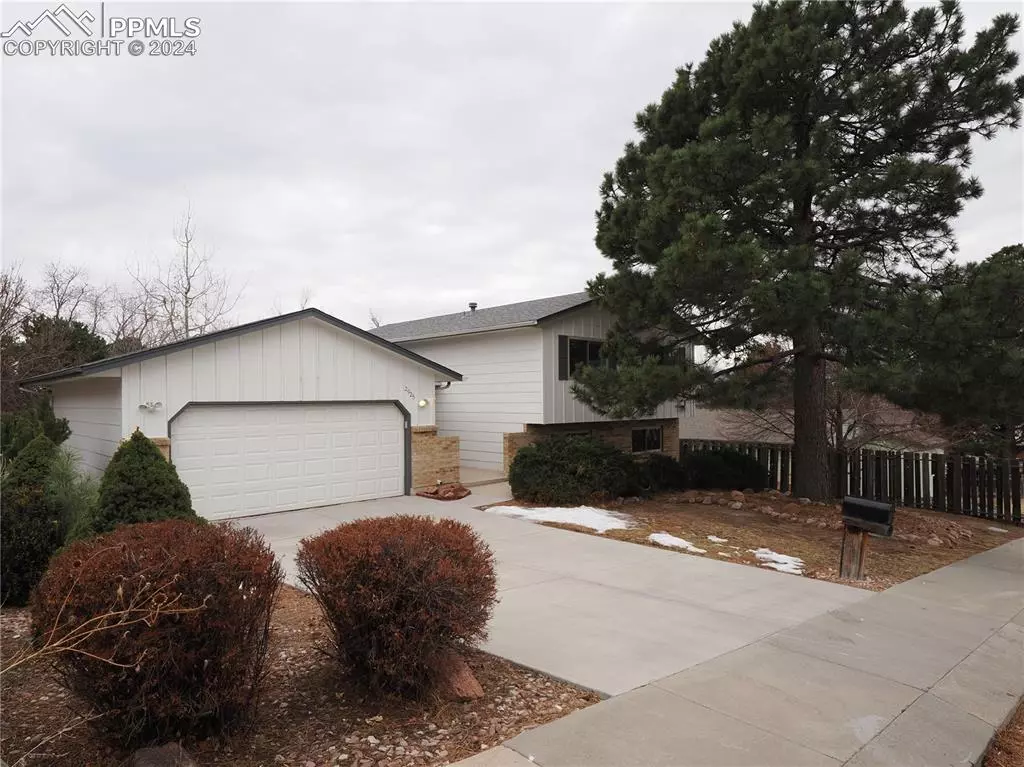 Colorado Springs, CO 80918,2925 Garmish PL