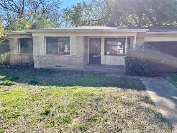 10618 Benbrook Drive,  Dallas,  TX 75228