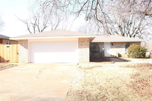 1231 W Coachman Court, Purcell, OK 73080