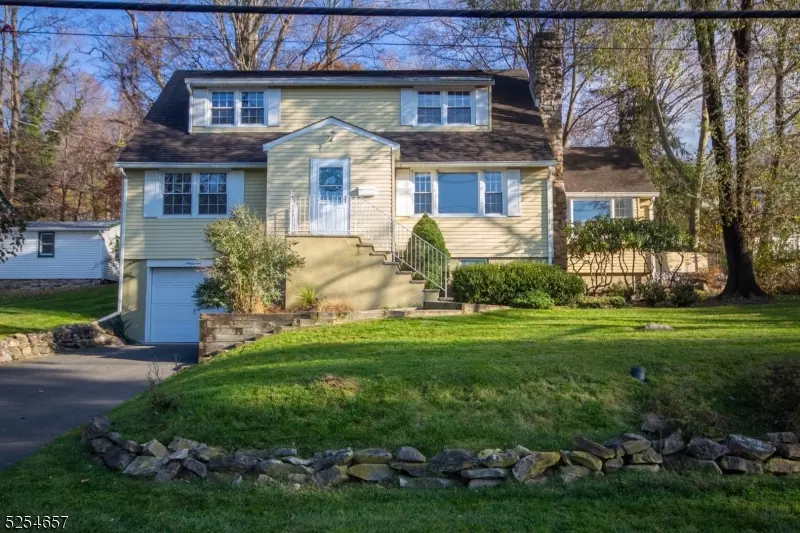 69 E Shore Trl, Sparta Twp., NJ 07871