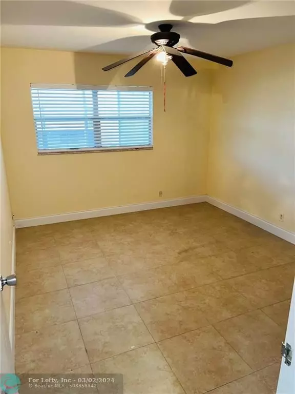 Delray Beach, FL 33446,416 Brittany I  #416