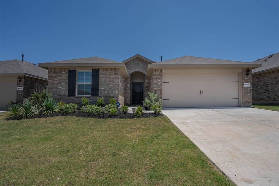 10128 Fort Friffin Trail, Crowley, TX 76036