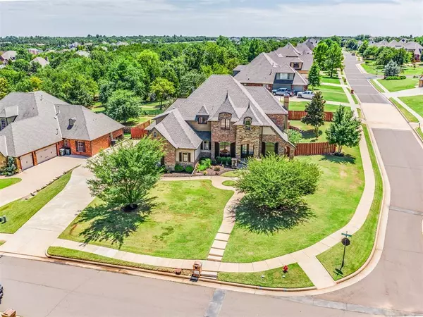 3408 Dornoch Drive, Edmond, OK 73034