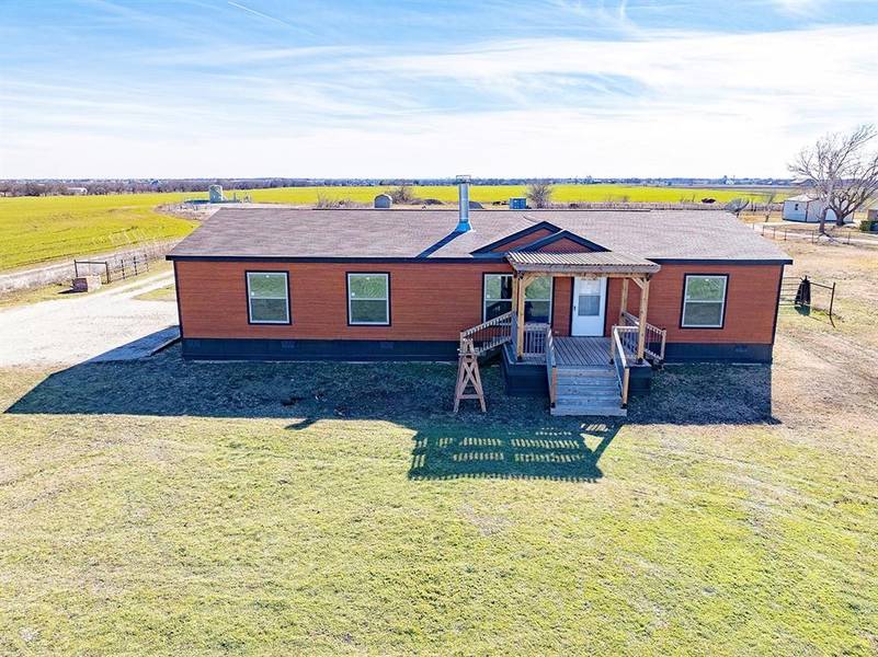 154 Seaborn Road, Ponder, TX 76259