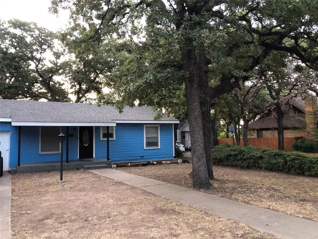 Fort Worth, TX 76112,2825 Putnam Street