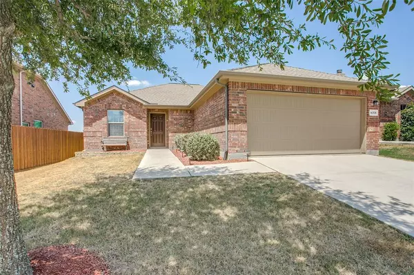 14305 Serrano Ridge Road, Fort Worth, TX 76052