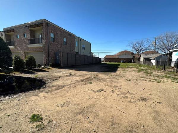 6535 Roper Street, Dallas, TX 75209