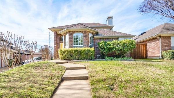 1853 Timberbrook Drive, Lewisville, TX 75067