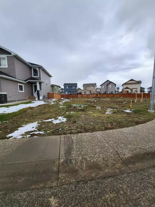 Strathmore, AB T1P0C8,212 Wildrose CRES