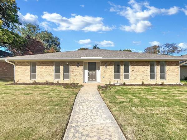 1909 Centenary Drive, Richardson, TX 75081