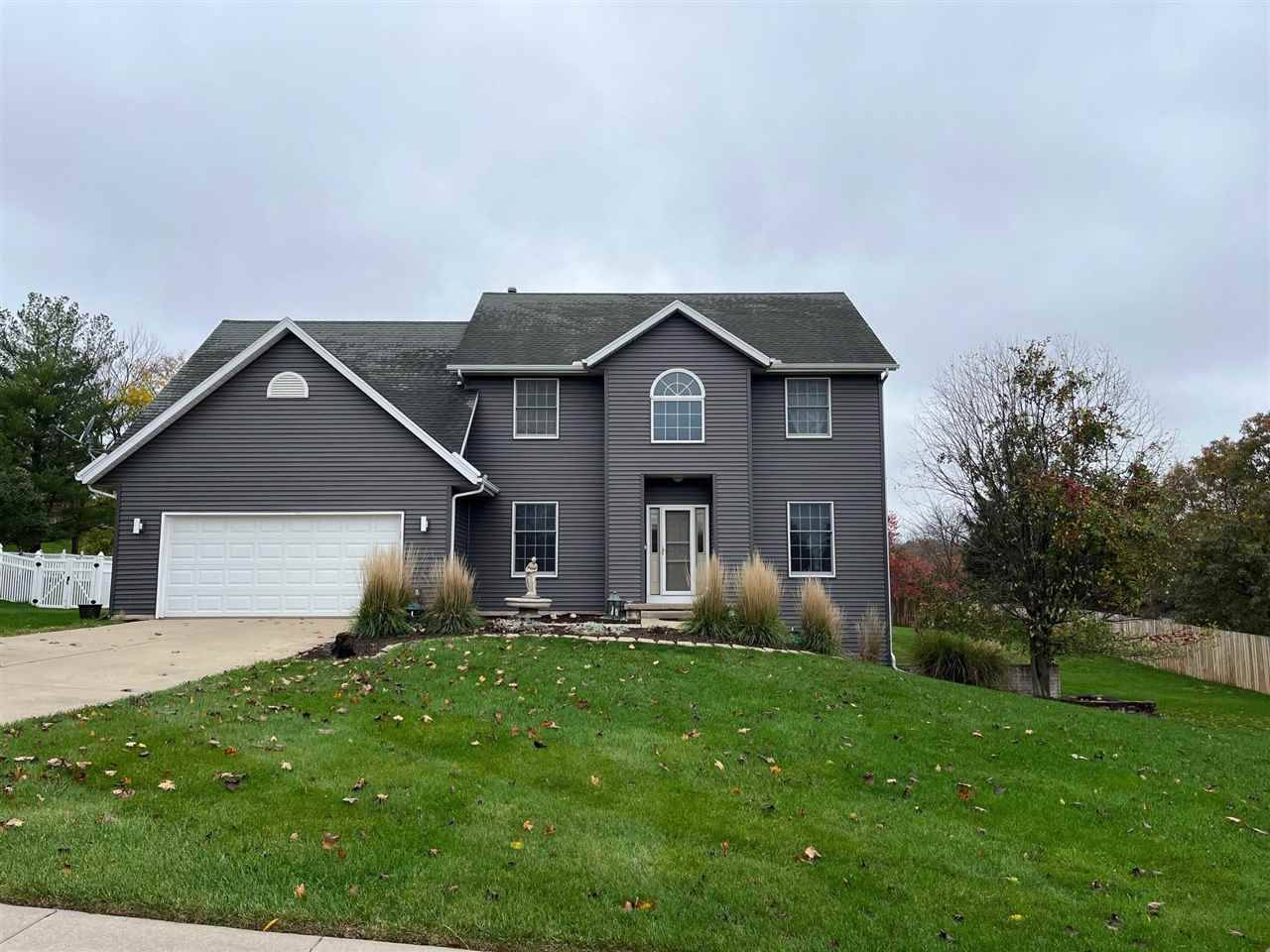 715 ROSEBUD CT, Coralville, IA 52241
