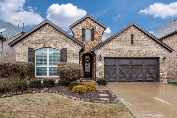 833 Sandbox Drive, Little Elm, TX 76227