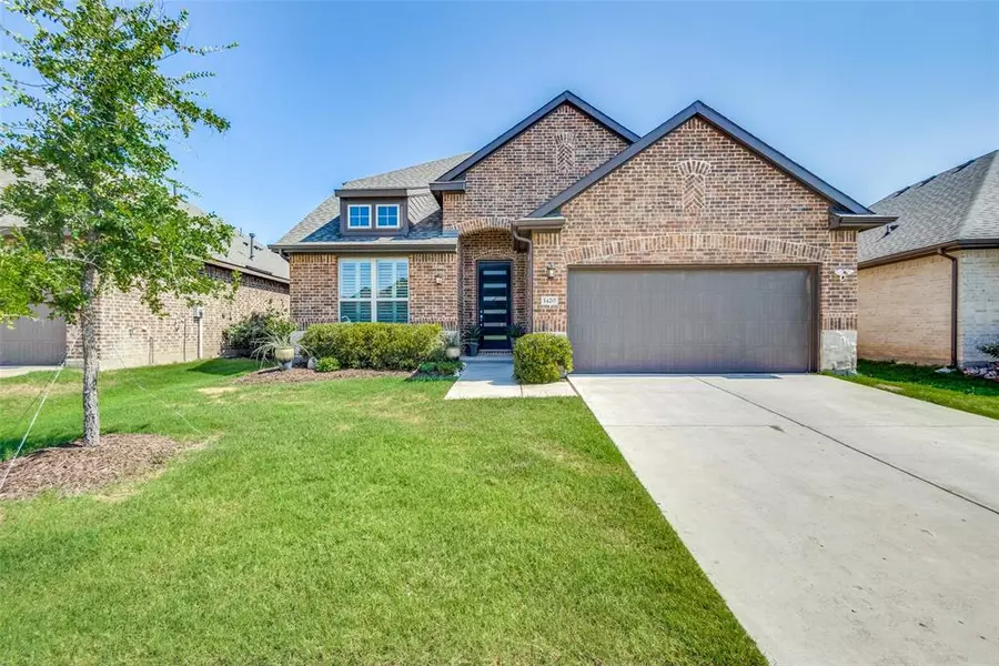 1420 MONARCH Trail, Northlake, TX 76226