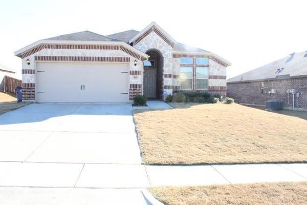 4803 Joshua Drive, Sanger, TX 76266