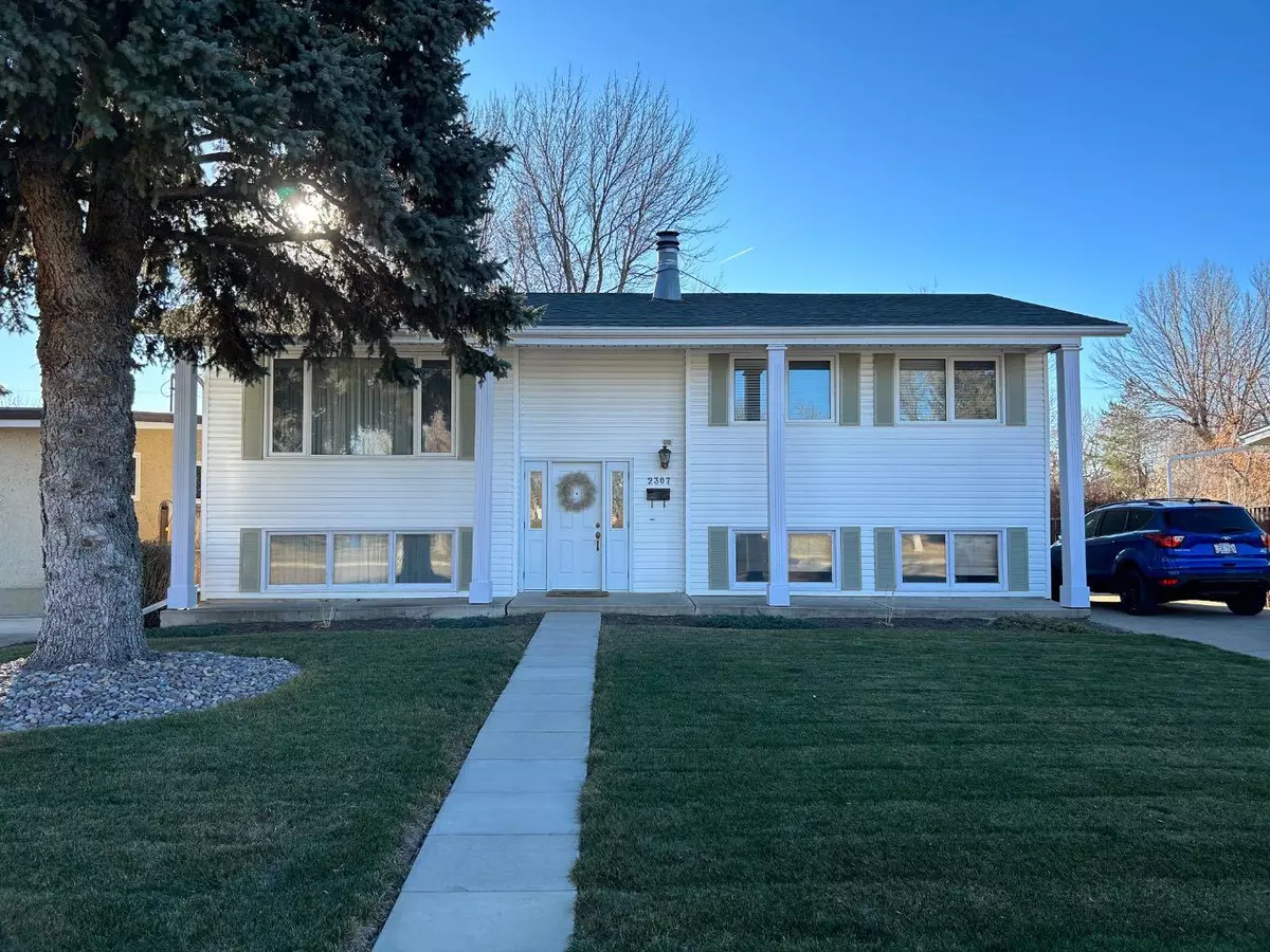 Coaldale, AB T1M1H5,2307 22 AVE