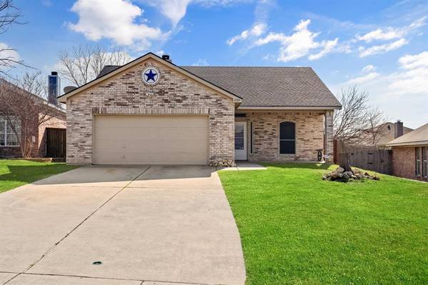 4709 Waterhill Court, Fort Worth, TX 76179