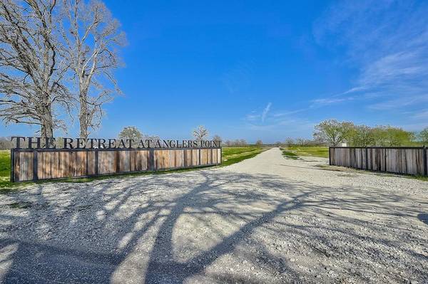 383 Anglers Point Drive, Emory, TX 75440