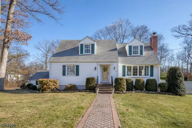 21 Peachtree Rd, Bernards Twp., NJ 07920