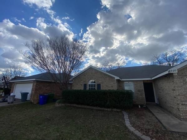 1803 Buddy Davis Lane, Mansfield, TX 76063