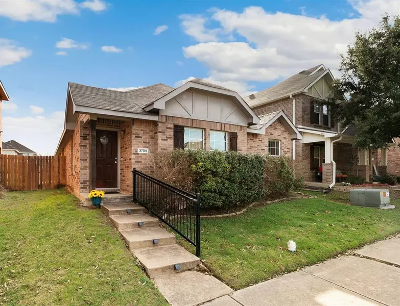 3709 Oceanview Drive, Denton, TX 76208