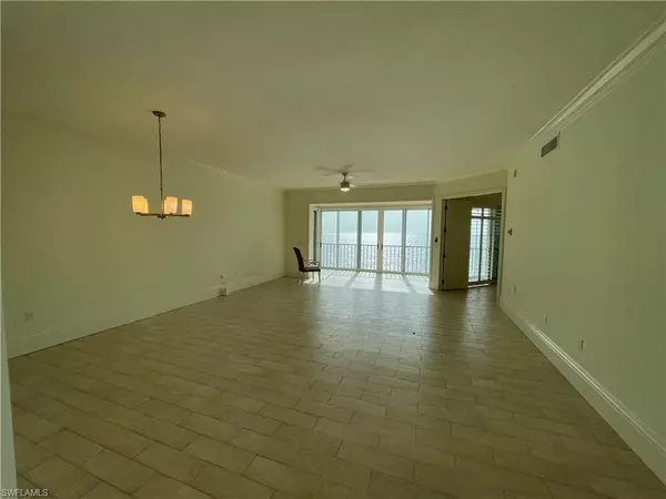 Bonita Springs, FL 34134,267 Barefoot Beach BLVD X-404