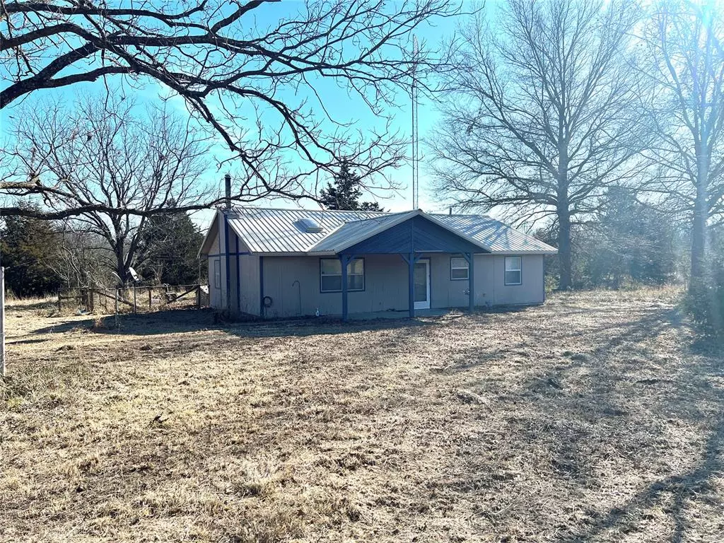 Holdenville, OK 74848,3552 N 374 Road