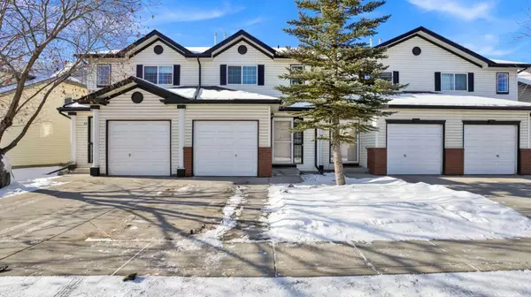 Calgary, AB T3K5X3,49 Country Village CIR NE