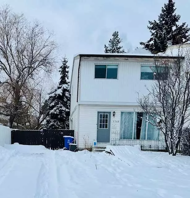 Rocky Mountain House, AB T4T 1M6,5749 53 Street Close