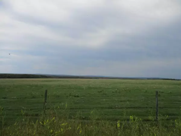 High Prairie, AB T0G 1E0,N-1/2-34- 72-16-W5