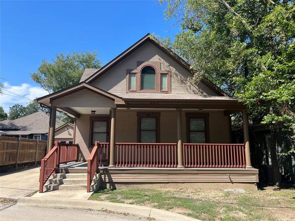 1512 S Lake Street, Fort Worth, TX 76104